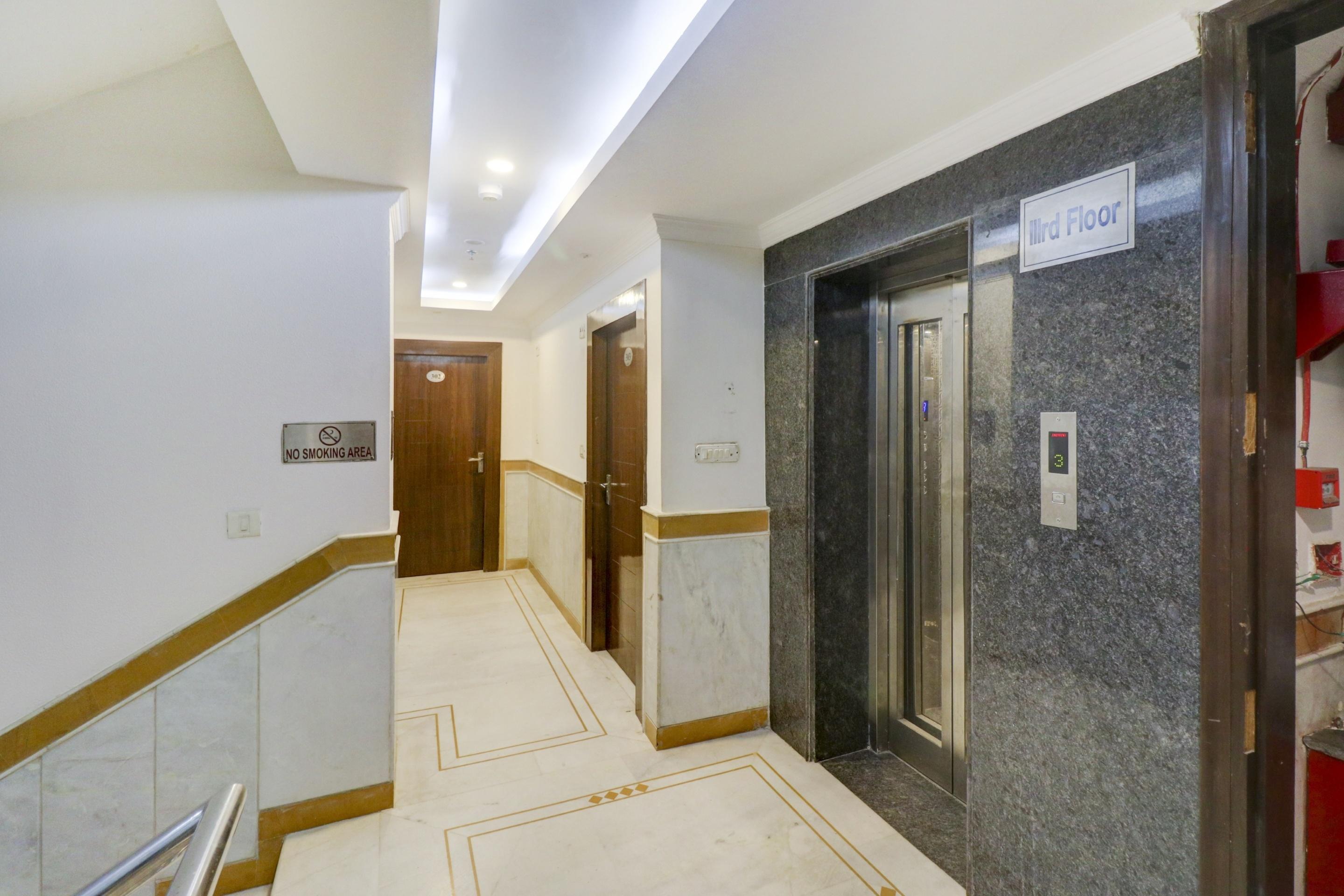 מלון ניו דלהי Townhouse 517 La Sapphire Near Delhi Airport מראה חיצוני תמונה