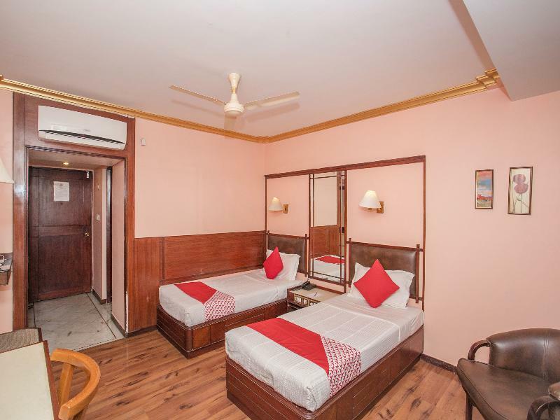 מלון ניו דלהי Townhouse 517 La Sapphire Near Delhi Airport מראה חיצוני תמונה